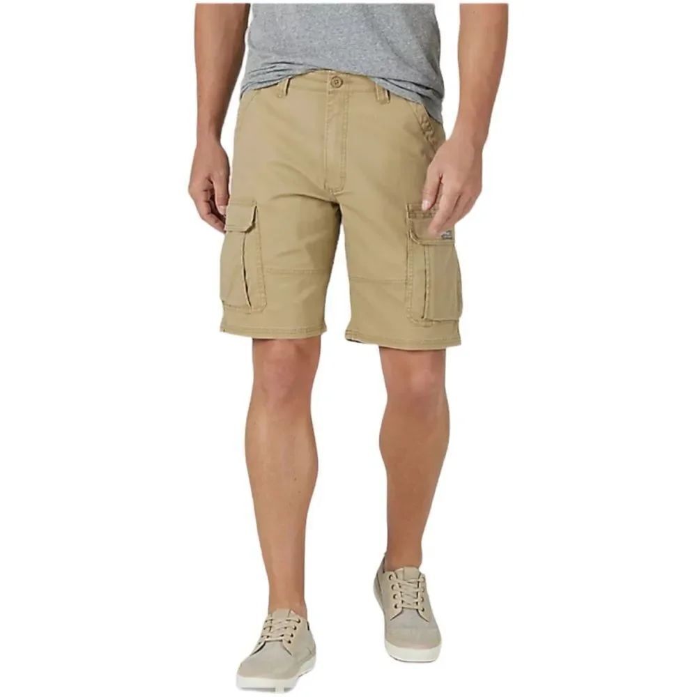 NWT WRANGLER Men’s Five Star Premium Cargo Shorts Khaki 40